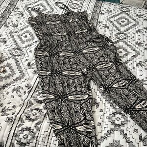 Mind Code Adjustable Spaghetti Strap Romper Size L